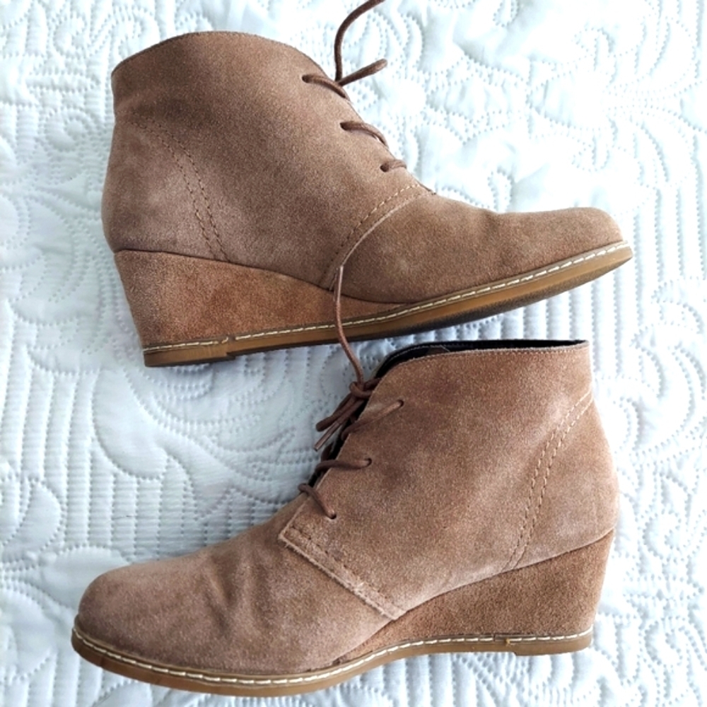 Toms Laceup Rachel Suede Wedge Booties - Picture 3 of 11